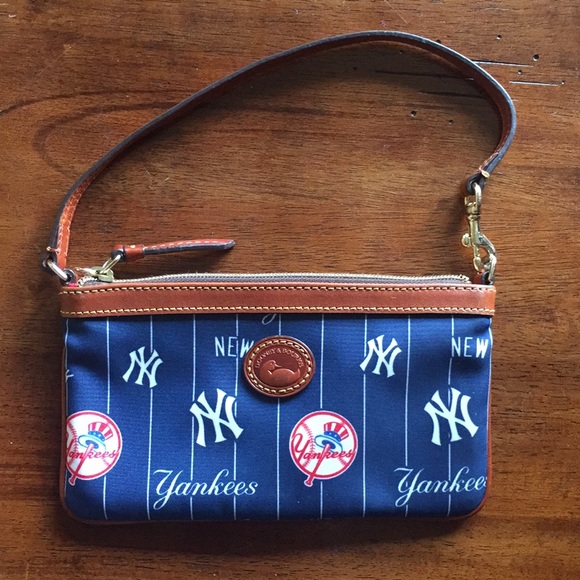 dooney and bourke yankees
